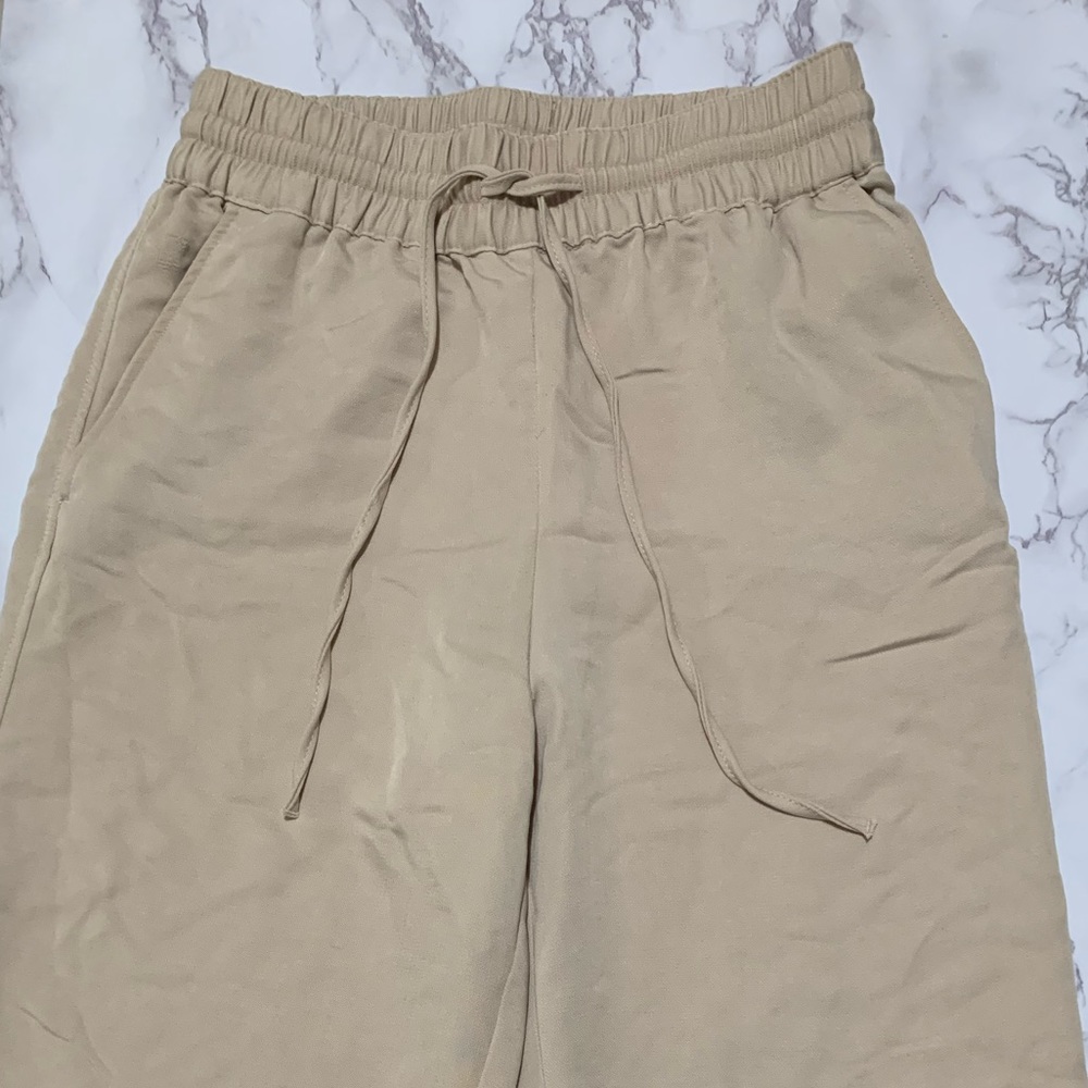 H&M Pants - Picture 2 of 6